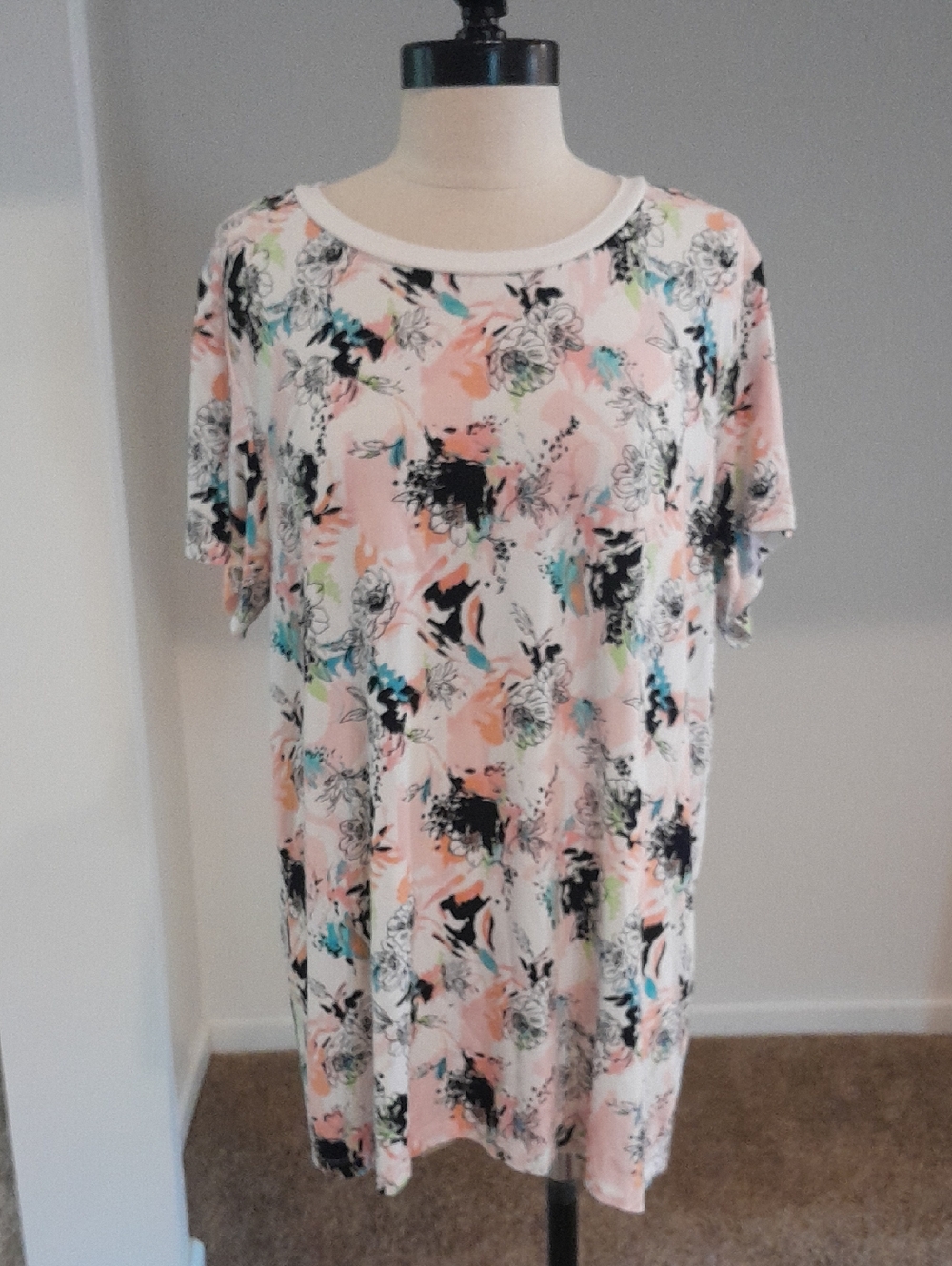 Torrid Abstract Floral Knit Top